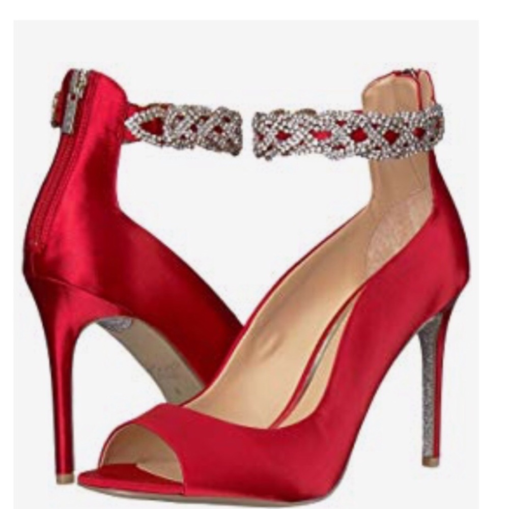 Alanis heel by Jewel Badgley Mischka (new w/ box)